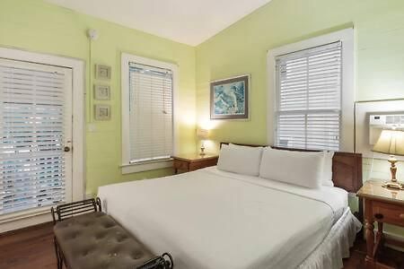 Curry House - Pool, King Bed & Balcony! Room 7 Key West Exteriér fotografie