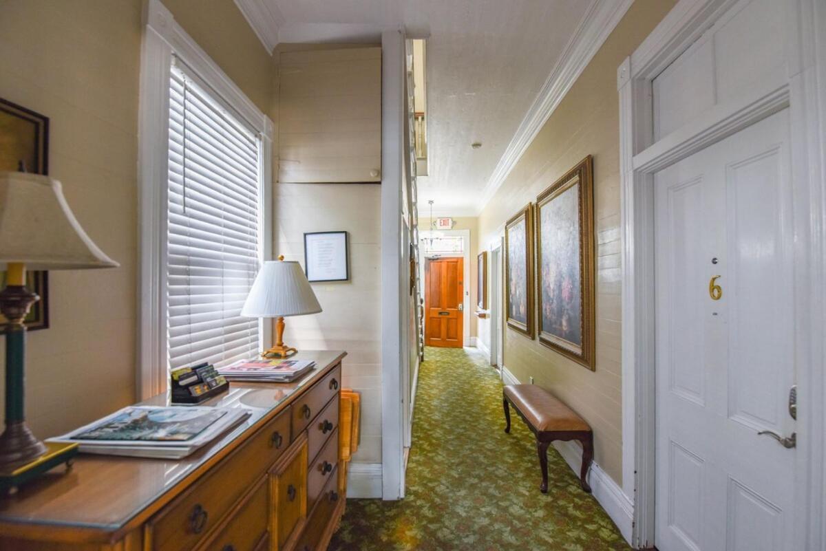Curry House - Pool, King Bed & Balcony! Room 7 Key West Exteriér fotografie