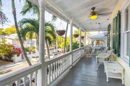 Curry House - Pool, King Bed & Balcony! Room 7 Key West Exteriér fotografie